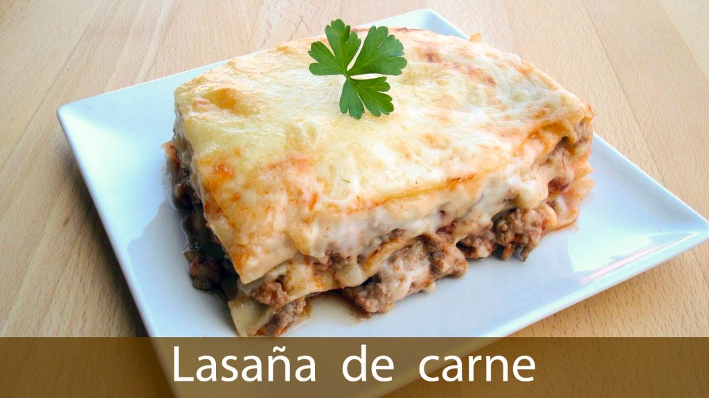 Lasaña de carne,