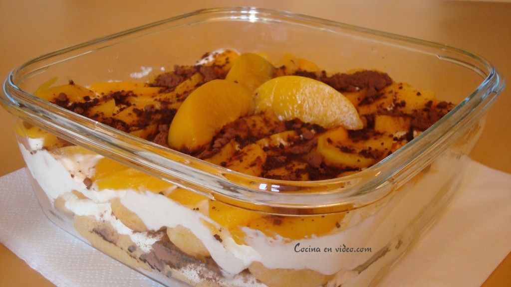 tiramisú de melocotón,