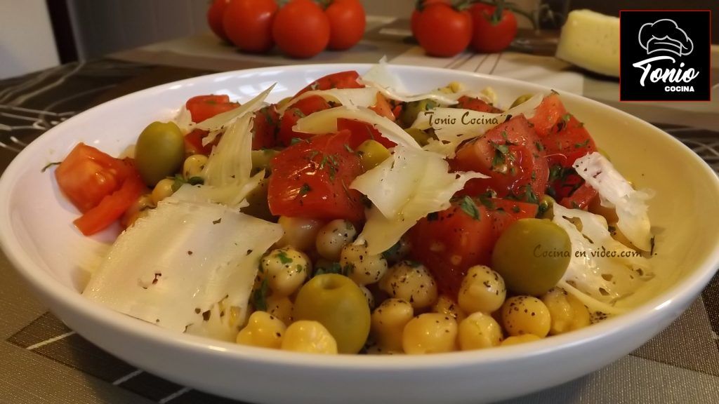 Ensalada de garbanzos,