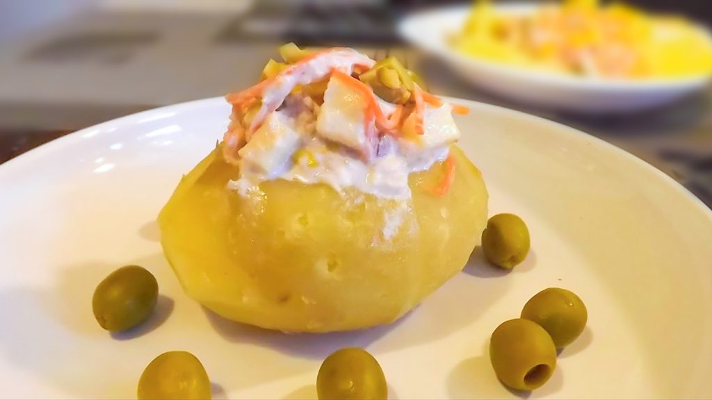 Patatas asadas rellenas,