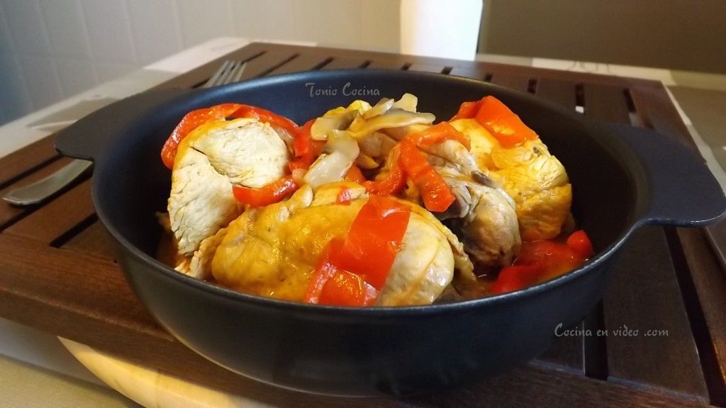 pollo al chilindrón,