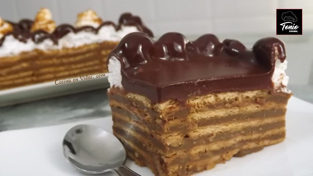 Tarta de galleta y café,