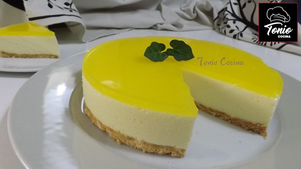 Tarta fría de limón, mousse de limón,